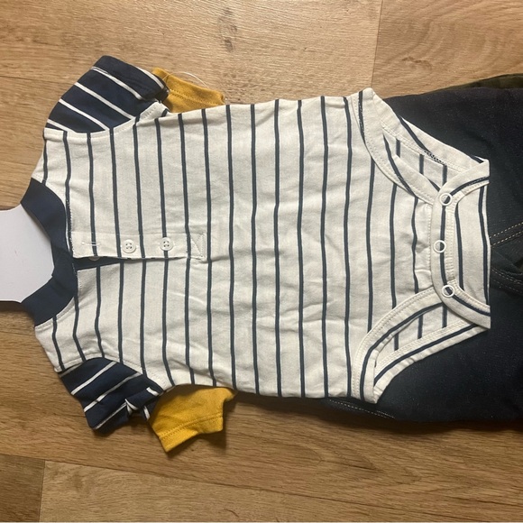 Carter’s baby set - Picture 4 of 5